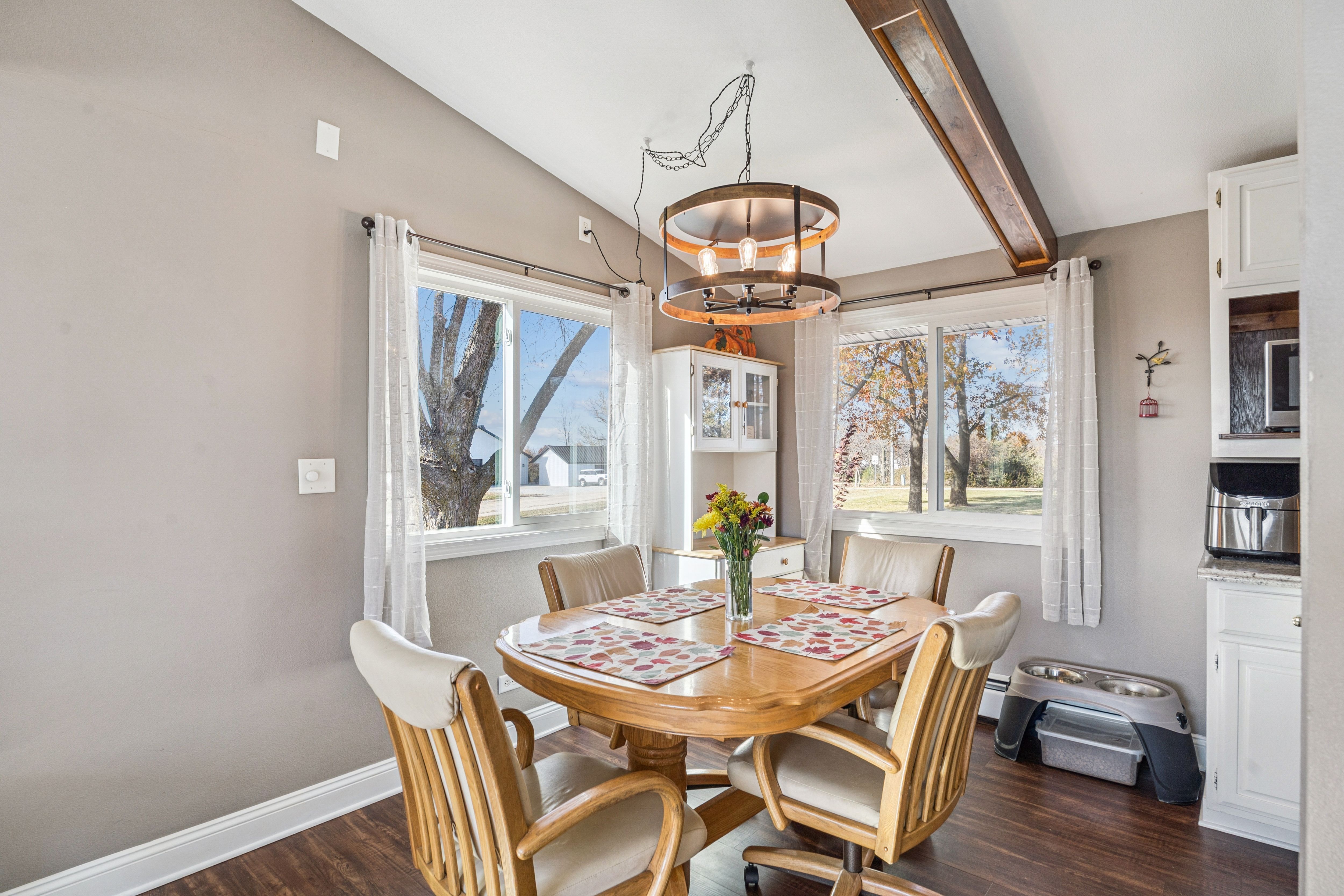 Listing Photo: 05-113 16437 173rd Ave